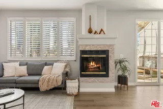 Photo #1: 25517723 Listing