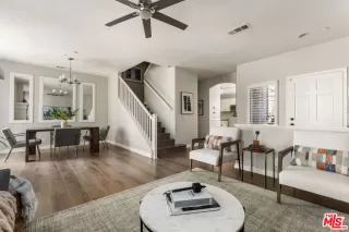 Photo #3: 25517723 Listing