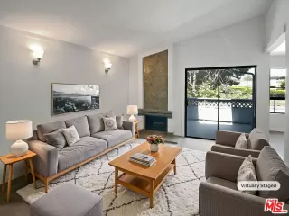 Photo #1: 25532171 Listing 