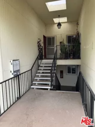 Photo #1: 25551171 Listing