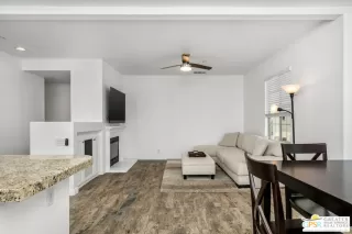 Photo #4: 25585881PS Listing 