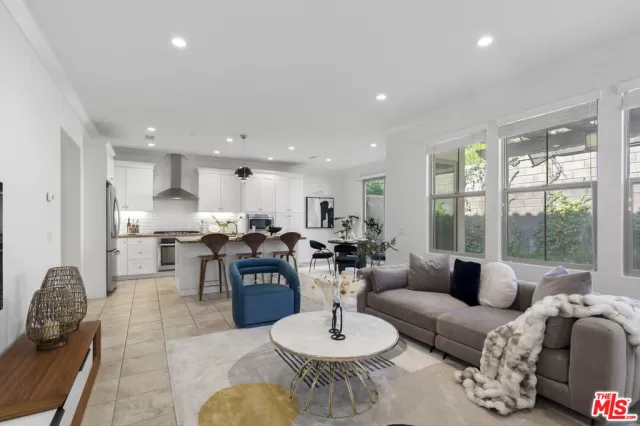 MLS: 25603843 Condo For Sale