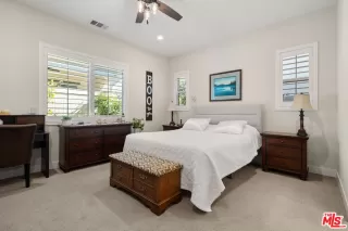 Photo #6: 25605091 Listing 