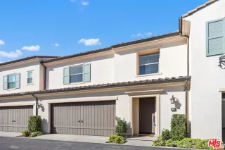 Photo #3: 25618075 Listing 