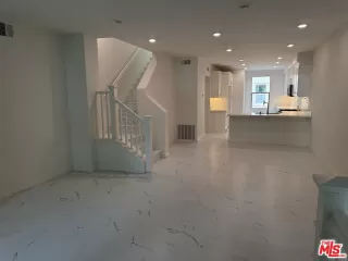 Photo #6: 25620195 Listing 