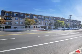 Photo #1: 25628227 Listing