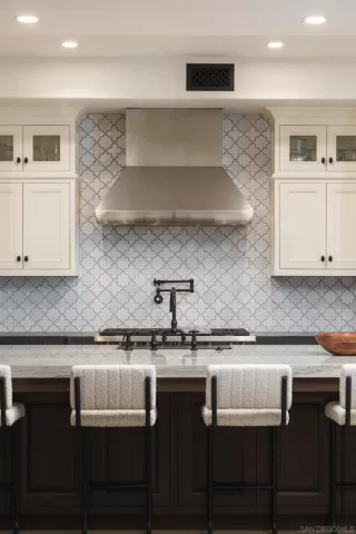 Photo #2: 260002148SD Listing