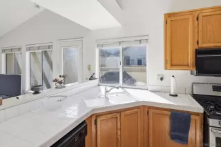 Photo #5: 260002411SD Listing