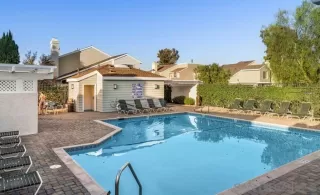 Photo #1: 260012254SD Listing
