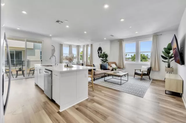 MLS: 2600919SD Condo For Sale