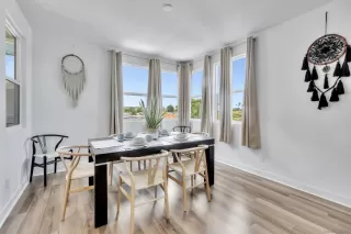 Photo #1: 2600919SD Listing 