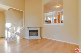 Photo #4: 26634807 Listing 