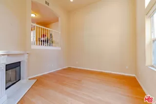 Photo #6: 26634807 Listing 