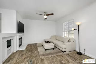 Photo #4: 26640041PS Listing 