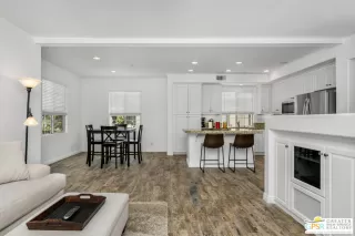 Photo #5: 26640041PS Listing 