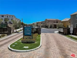 Photo #1: 26650131 Listing 