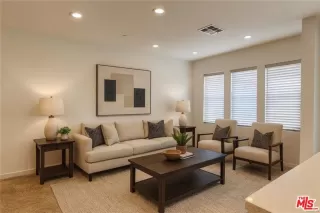 Photo #3: 26650131 Listing 