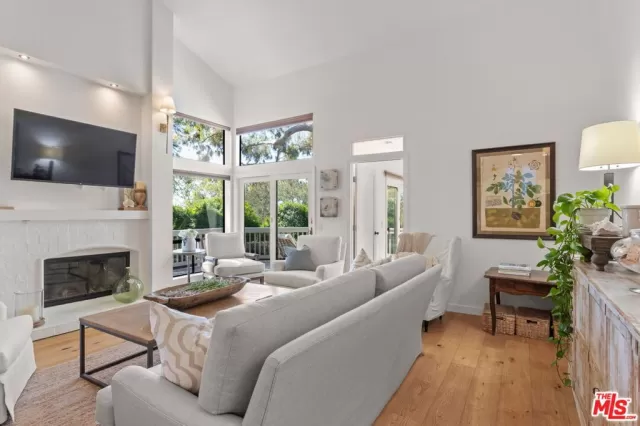 MLS: 26664703 Condo For Sale