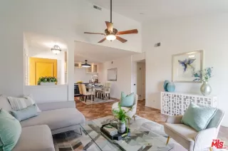 Photo #5: 26665599 Listing 