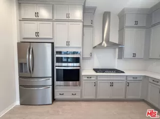 Photo #5: 26672485 Listing 