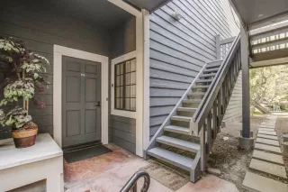 Photo #4: 26673509 Listing