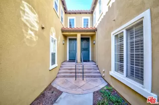 Photo #4: 26688281 Listing