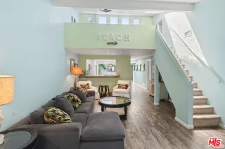 Photo #1: 26741803 Listing 