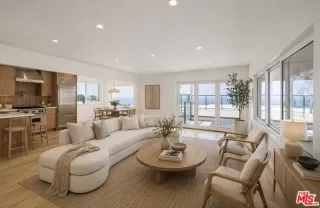 More Details about MLS # 26774913 : 2442 S COAST HIGHWAY 8