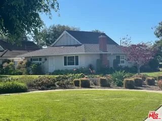 Photo #2: 26829265 Listing