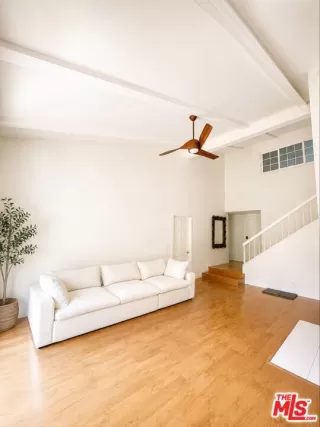 Photo #4: 26839285 Listing 