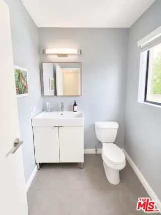 Photo #5: 26839285 Listing 