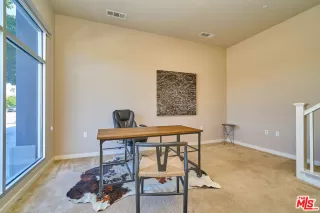 Photo #3: 26844507 Listing