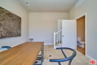 Photo #4: 26844507 Listing