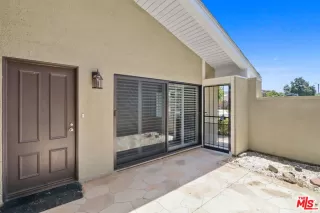 Photo #2: 26851555 Listing 