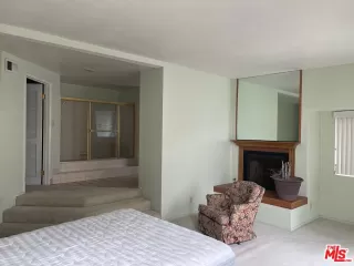 Photo #6: 26852977 Listing 