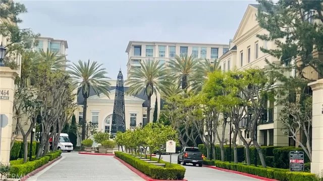 MLS: AR23068455 Condo For Sale