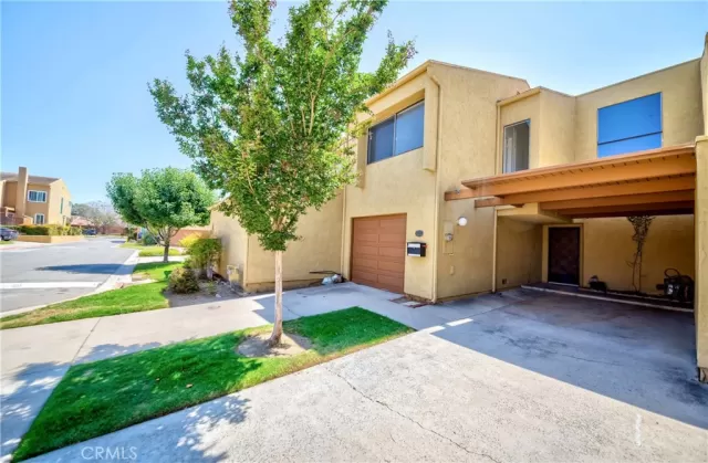 MLS: AR23108410 Condo For Sale