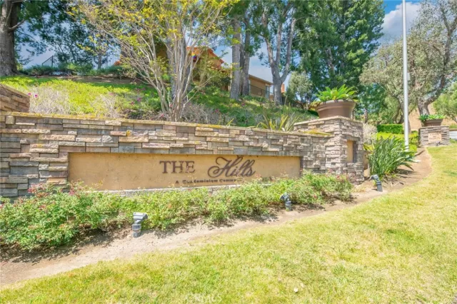 MLS: AR23120204 Condo For Sale