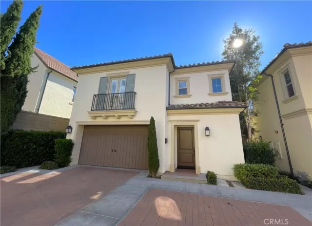 MLS: AR23203756 Condo For Sale