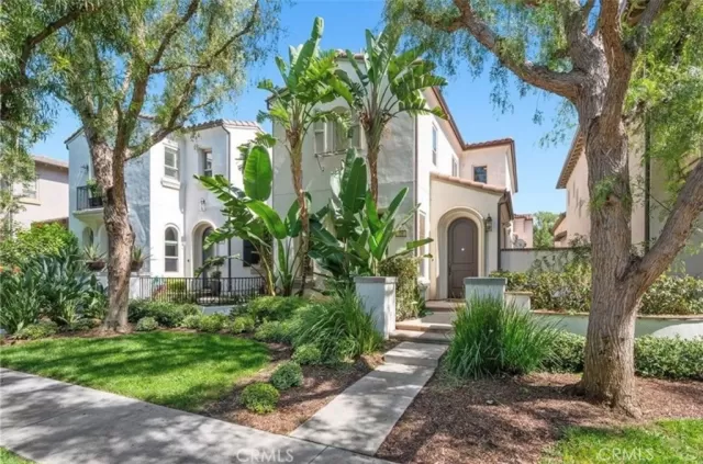 MLS: AR23204891 Condo For Sale