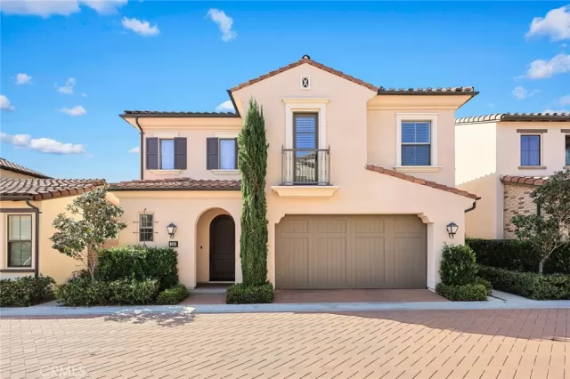 MLS: AR24099464 Condo For Sale