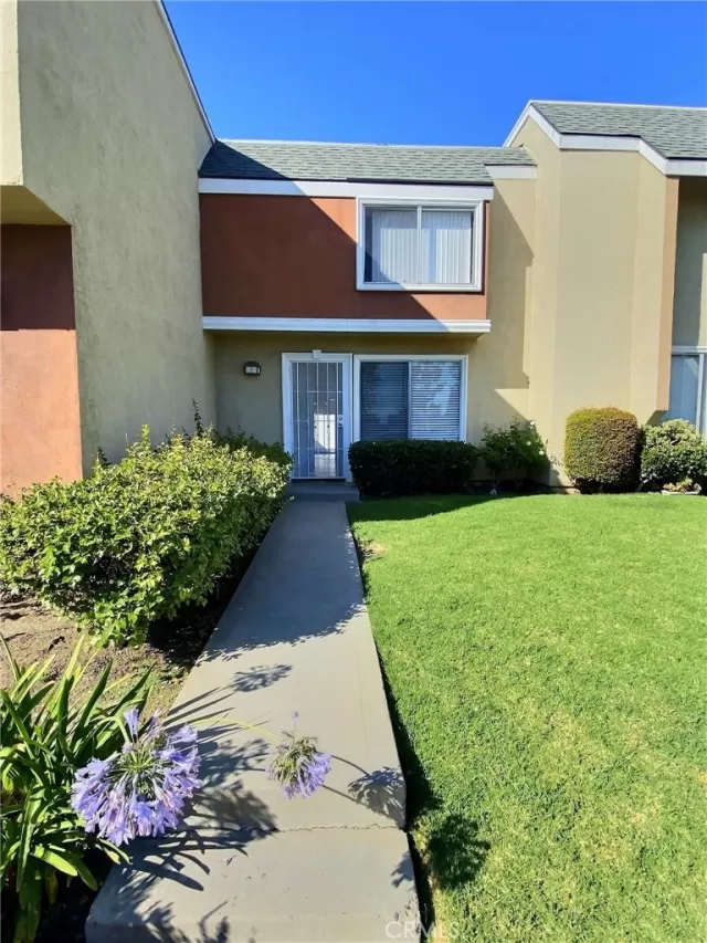 MLS: AR24136042 Condo For Sale