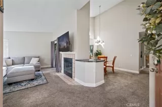 Photo #5: AR25022639 Listing