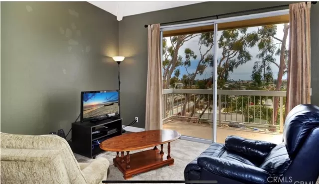 MLS: AR25073735 Condo For Sale