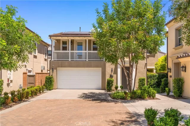 MLS: AR25077986 Condo For Sale