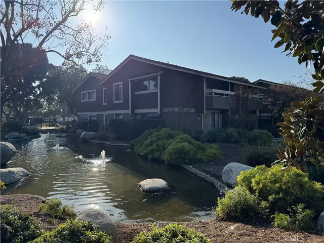 MLS: AR25094606 Condo For Sale