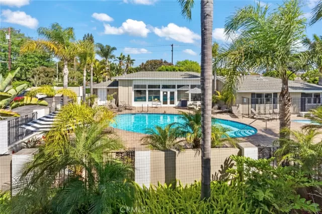 MLS: AR25119578 Condo For Sale