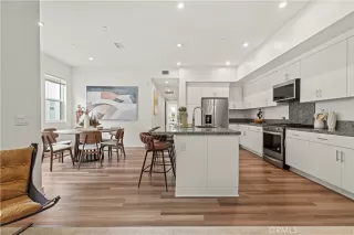 Photo #5: AR25128759 Listing 