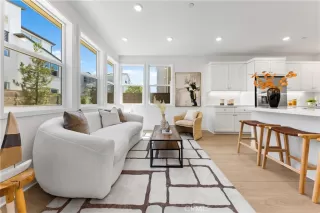 Photo #4: AR25182280 Listing