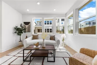 Photo #5: AR25182280 Listing